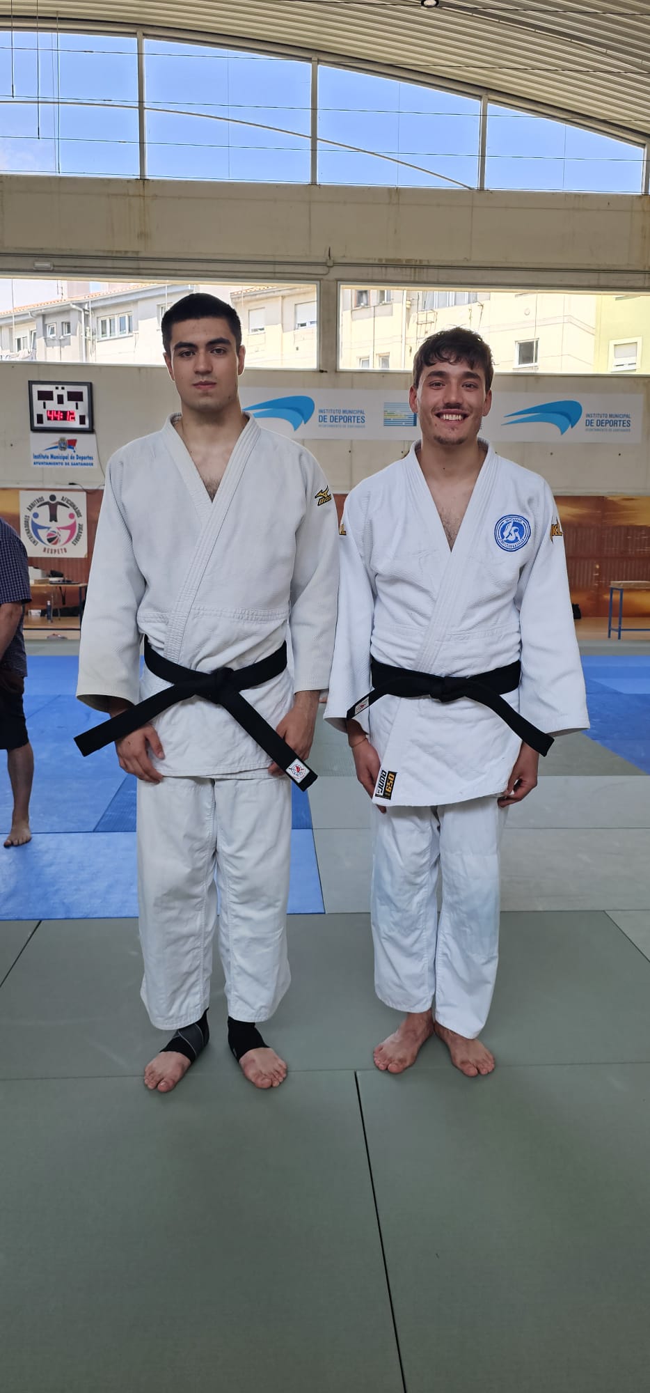 nuevos-cinturones-negros-de-judo-2
